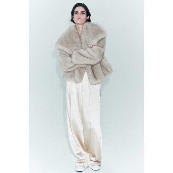 Zara Faux Fur Shaggy Jacket Size Medium - Picture 10 of 10